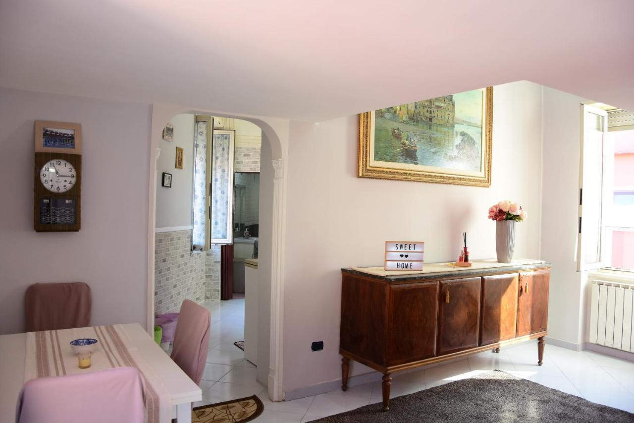 Apartament Scugnizzella Holiday House Neapol Zewnętrze zdjęcie