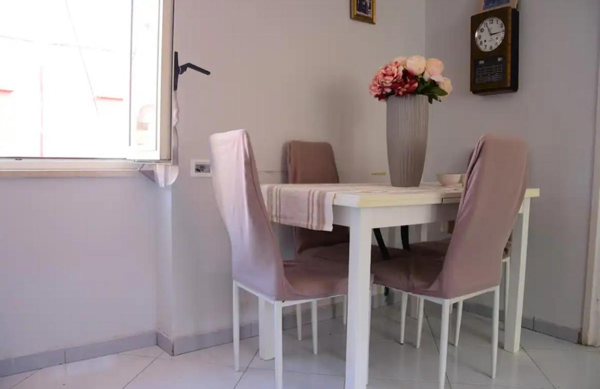 Apartament Scugnizzella Holiday House Neapol Zewnętrze zdjęcie